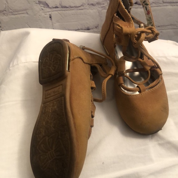 Tie up ballet slippers (Little Angel) - Picture 2 of 2